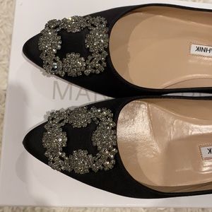Manolo Blahnik Hangisi Satin Flats Black Sz: 36.5 Jeweled Pointy Toe Flat
